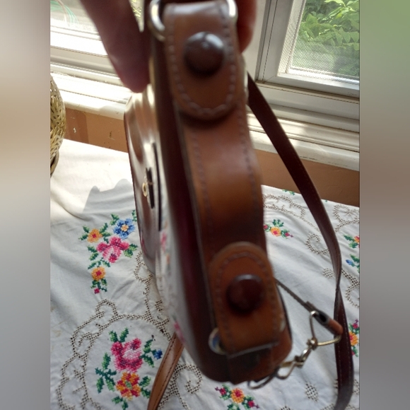 Leather handbag - Picture 8 of 15